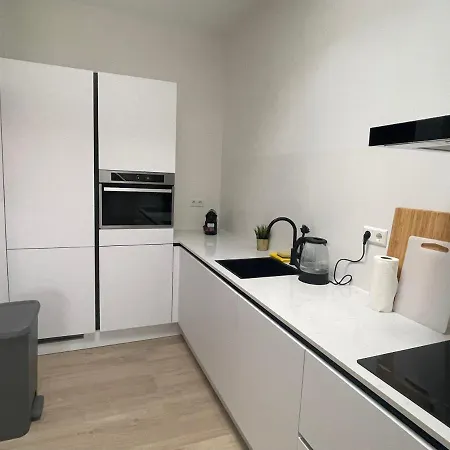 Natural 1 Bedroom 54m2 -ss177n- * Rotterdam